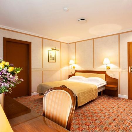 Story Inn Self Check-In Hotel 维尔纽斯 外观 照片