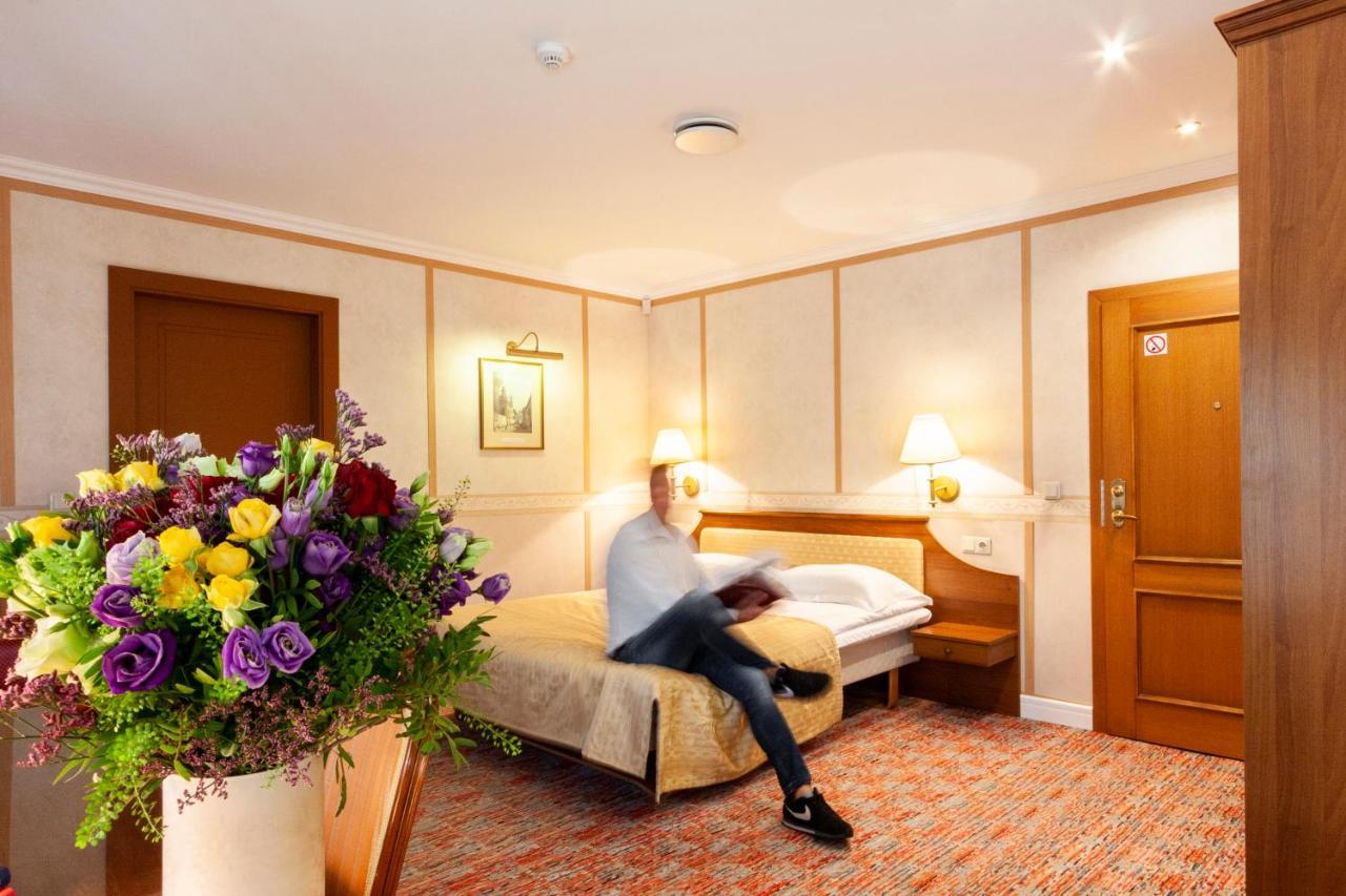 Story Inn Self Check-In Hotel 维尔纽斯 外观 照片